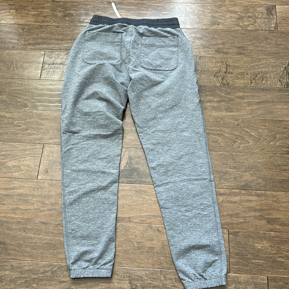 Vuori size small sweatpants - Picture 2 of 3